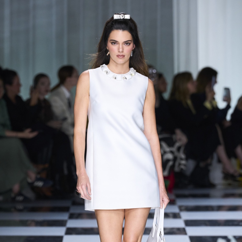 فساتين الستينات أحدثت ثورة في الماضي وأشعلت صيف 2024