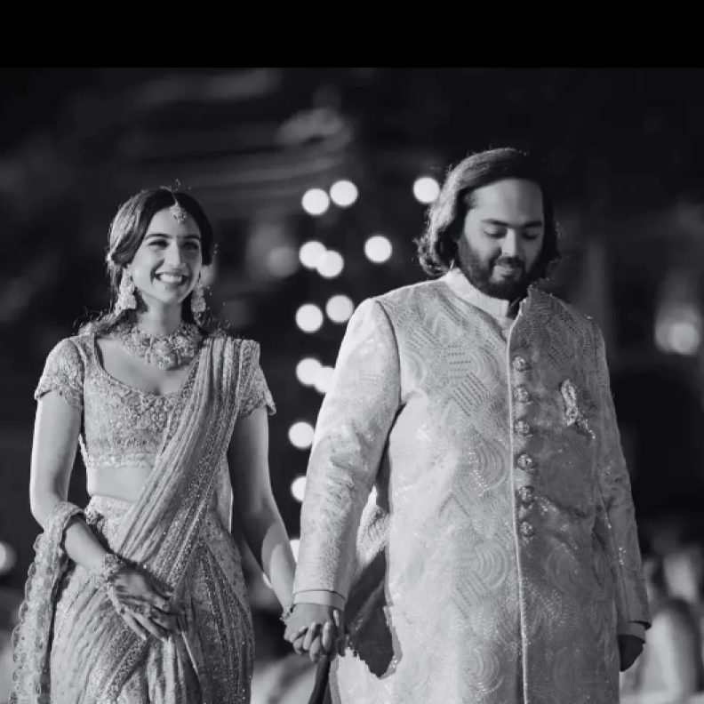 تفاصيل جديدة عن زفاف إبن أغنى رجل في آسيا....فندق ب٧٩ مليون دولار لزفافه القادم في لندن!