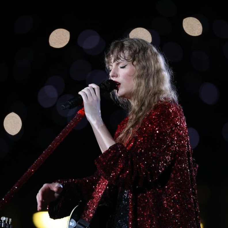 تايلور سويفت من الفعاليات الموسيقية والتجارب الممتعة في بوليفارد الرياض