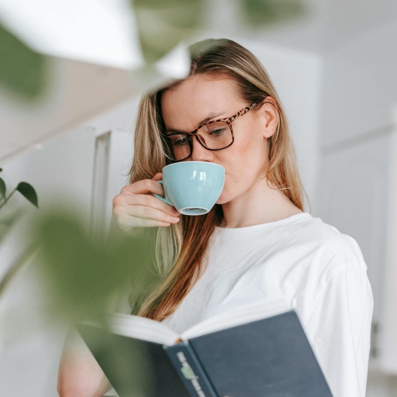 لتحفيز عمليات الأيض وحرق السعرات الحرارية سريعًا... إليكِ أفضل مشروب طبيعي لتحقيق ذلك