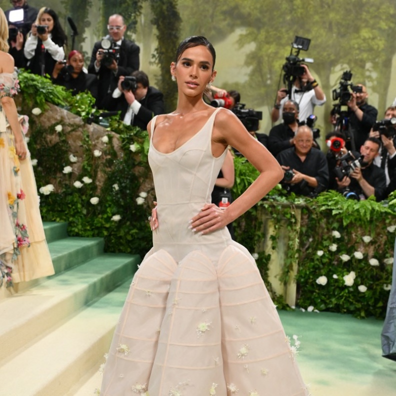 أجمل تصاميم مجوهرات دار تيفاني أند كو Tiffany & Co في حفل ميت غالا 2024