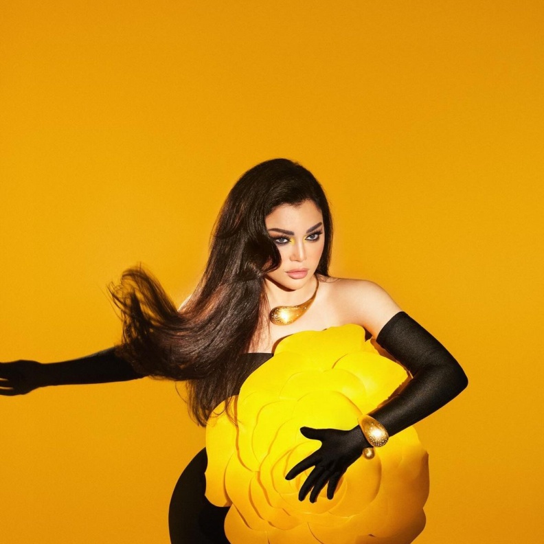 سيرين عبد النور وهيفاء وهبي بتصاميم مجوهرات فارهة