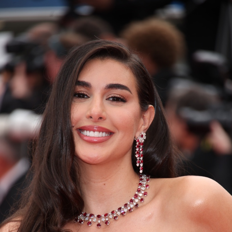 أحدث تصاميم المجوهرات الرائجة التي استوحتها نجمات العالم لتُزينّ إطلالاتهنّ خلال مهرجان كان السينمائي الدولي 2024