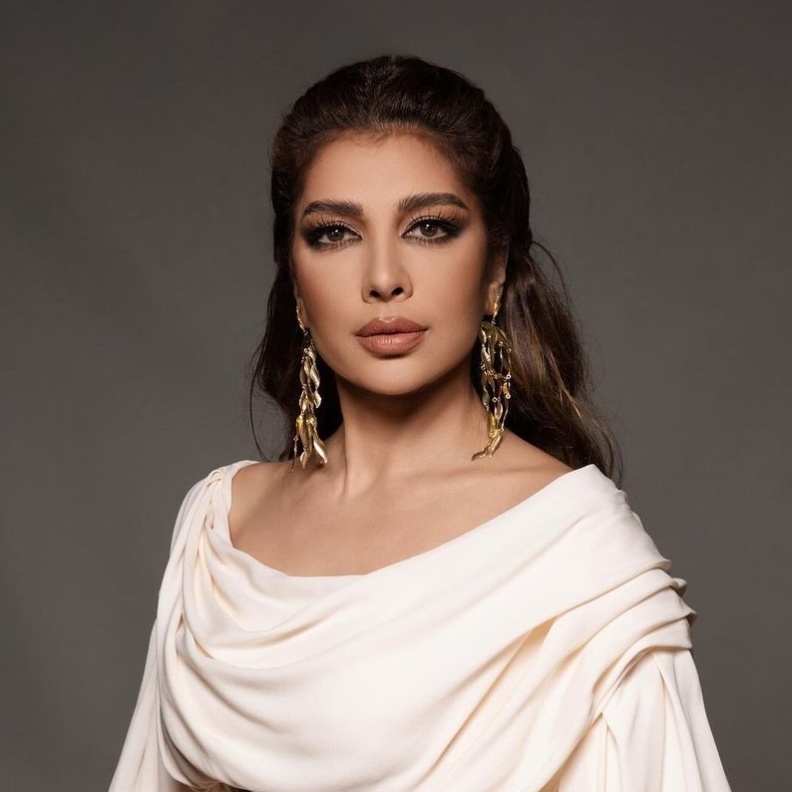 أكثر عمليات تجميل لجأت إليها الفنانات العربيات في السنوات الأخيرة