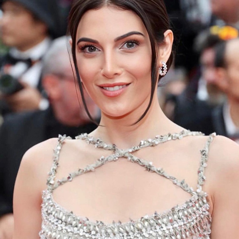 النجمة رزان جمال من حسابها على انستقرام