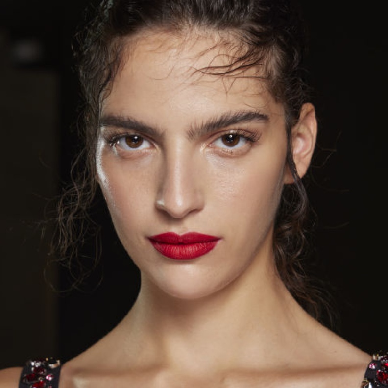 عارضة دار Erdem