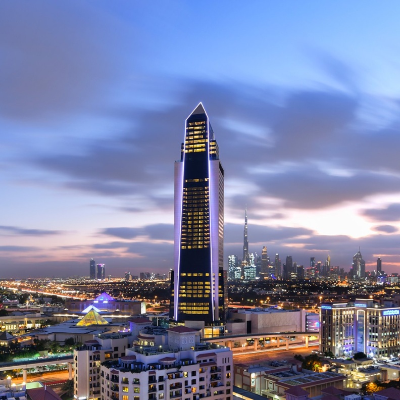 Sofitel Dubai The Obelisk.. تجربة غامرة في سحر الفخامة بطابع ملهِم واستثنائي 