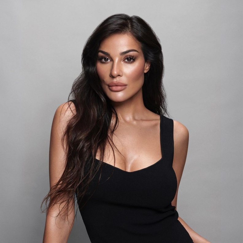 نادين نسيب نجيم