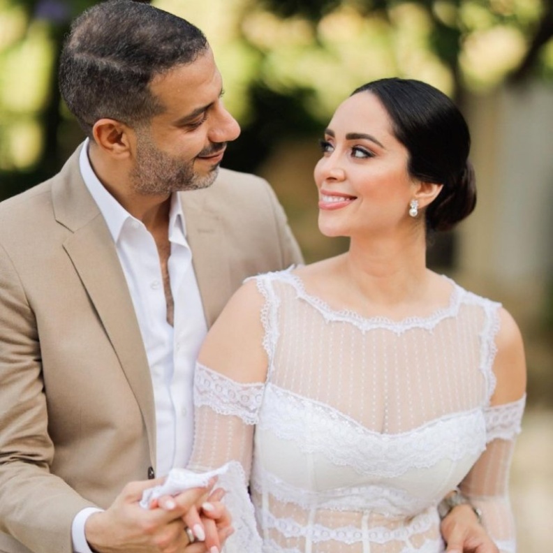 محمد فراج وبسنت شوقي خلال حفل عقد القران