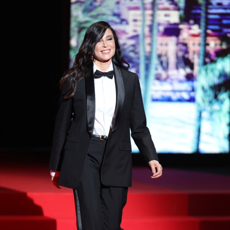 نادين لبكي بإطلالة من Celine