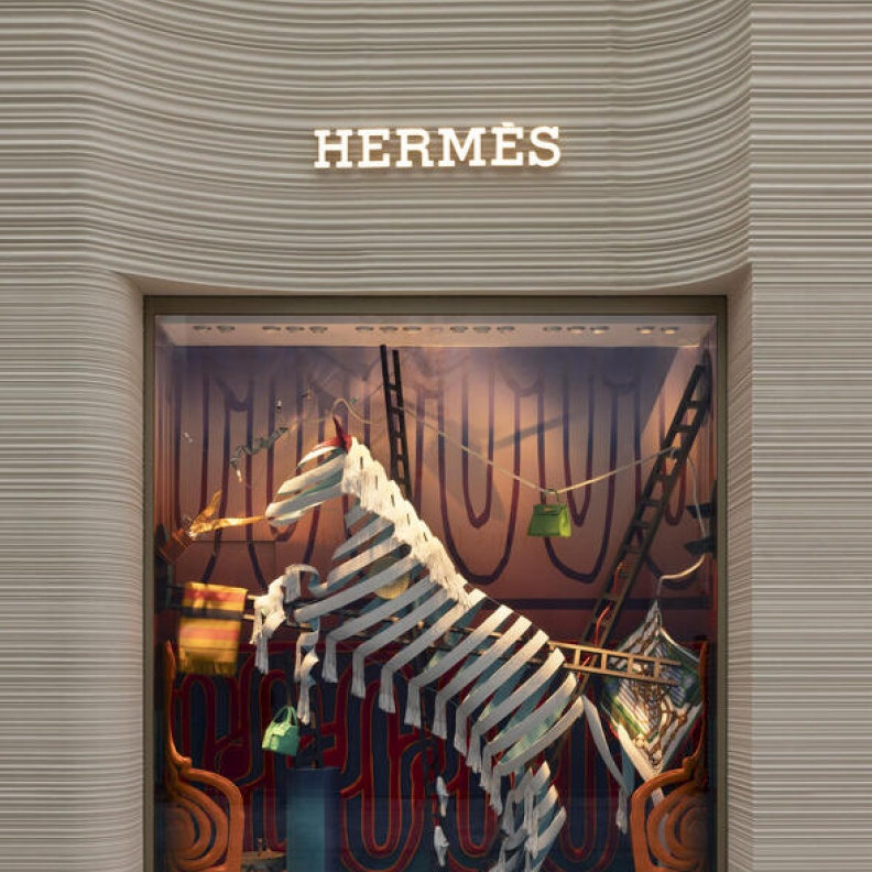 Hermes تفتتح متجرها الجديد في البحرين