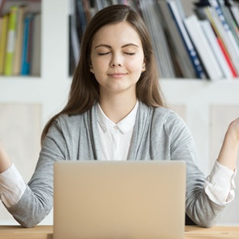 مقاربات عملية للتعامل مع التوتر وتعزيز العافية