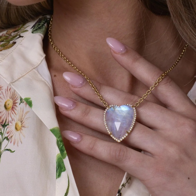 أجمل موديلات مجوهرات حجر القمر حجر شهر يونيو