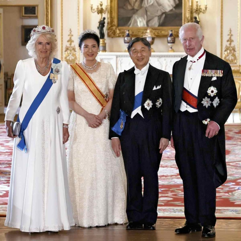 استقبال رسمي حافل وأنيق لإمبراطور وإمبراطورة اليابان في لندن