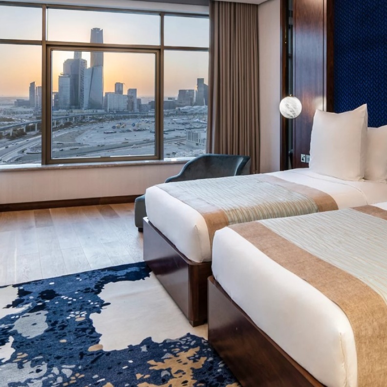 لإجازة مثالية في عيد الأضحى.. "هي" تختار لكِ 7 فنادق فاخرة في الرياض