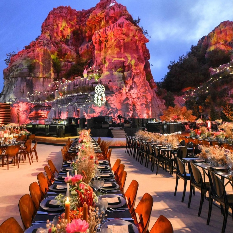 حفل زفاف تحتضنه الجبال من تنظيم خبير الأعراس إيلي حديفة