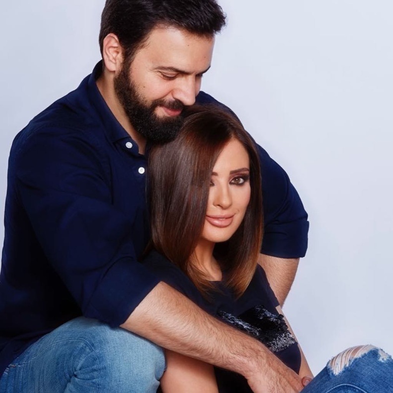 وفاء الكيلاني وزوجها تيم حسن يتصدران الترند