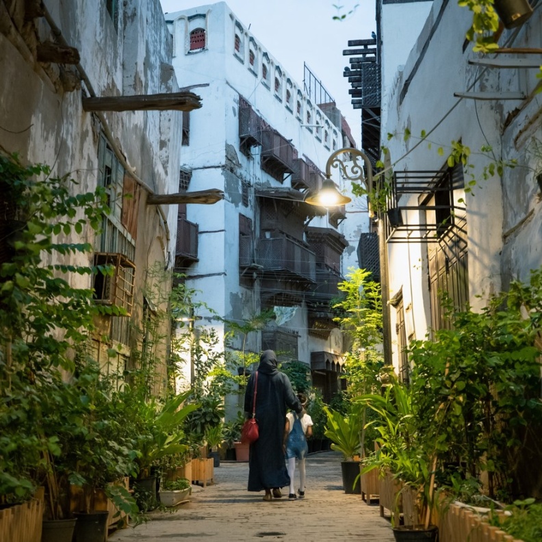 ماذا تفعلين في جدة التاريخية في عيد الأضحى.. تجربة ممتعة في أحضان التراث والتاريخ