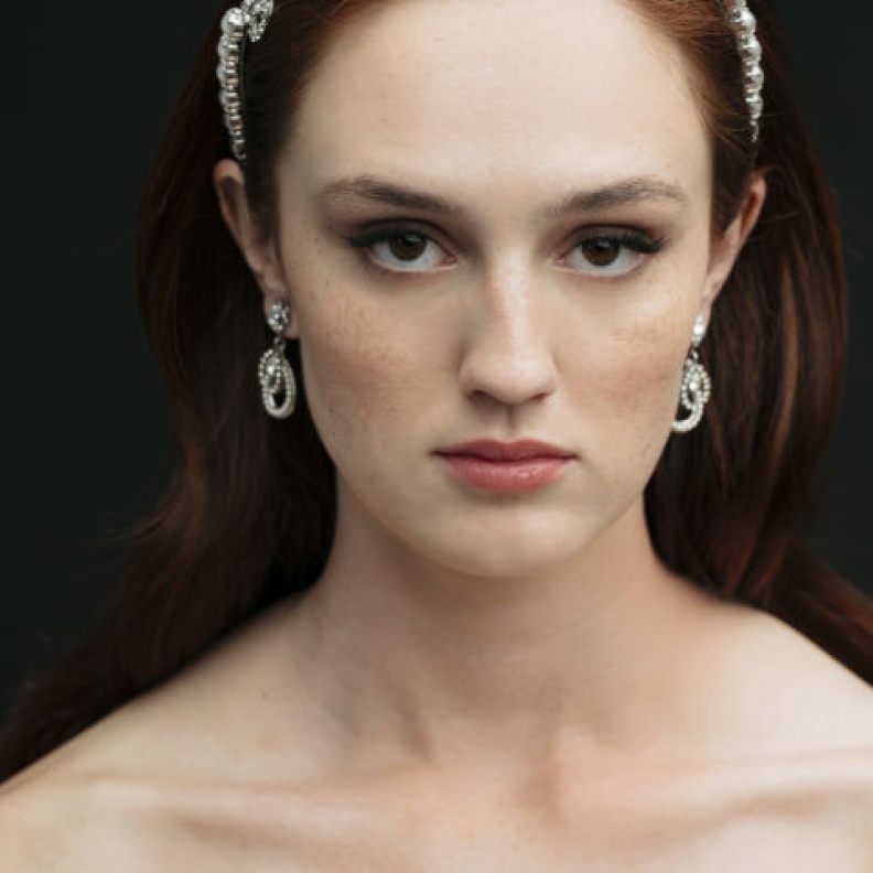 اليك كل ما تحتاجه العروس من مستجضرات مكياج