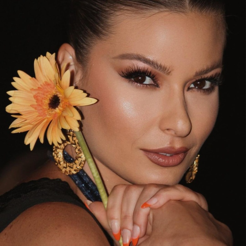 باميلا الكيك من حسابها على انستقرام