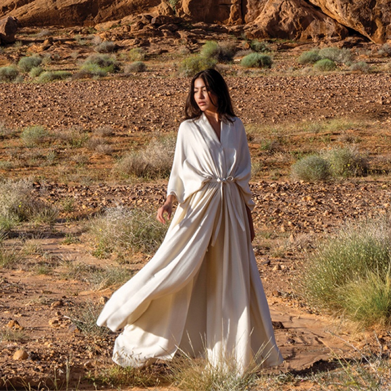 جلسة تصوير خاصة بـ"هي" بعنوان أناقة حالمة