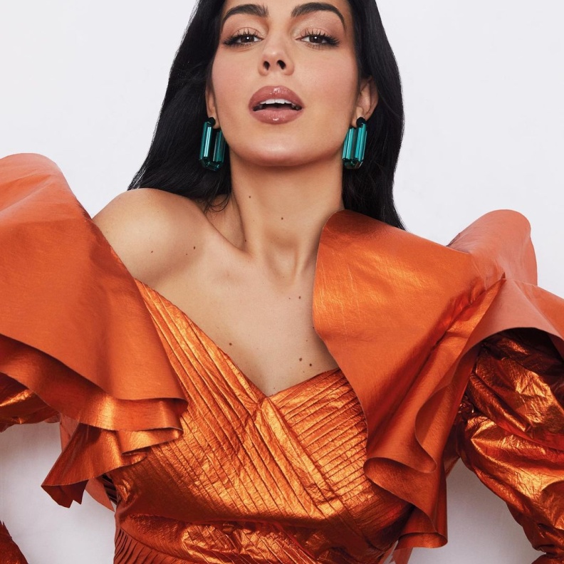 4 قطع مجوهرات مشتركة بين جورجينا رودريغيز وياسمين صبري.. شاهدي ما هي بالتفاصيل والصور