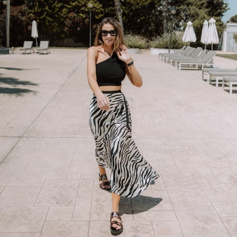 أنابيلا هلال