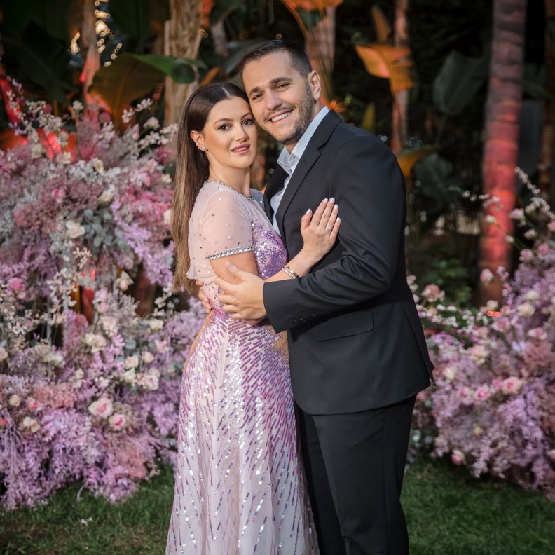 دانا الحلاني