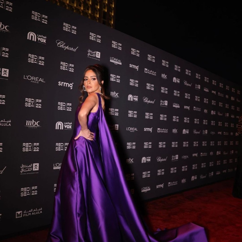 أناقة جميلة عوض