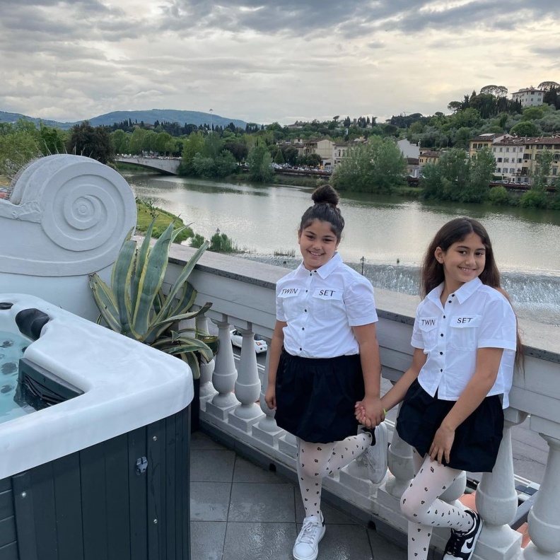 أحفاد غادة عبد الرازق 