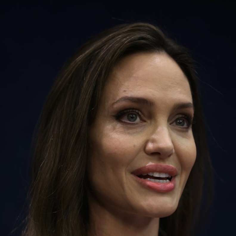 أنجلينا جولي