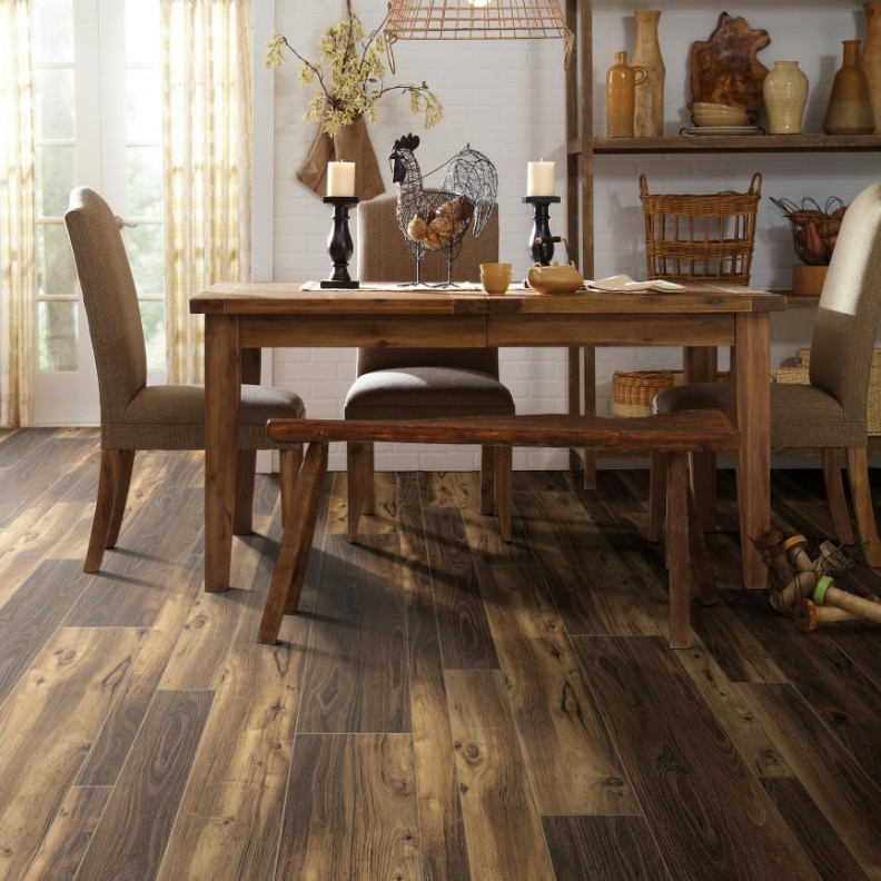 لإحياء الأثاث والأرضيات.. 6 طرق لإصلاح خدوش الأسطح الخشبية