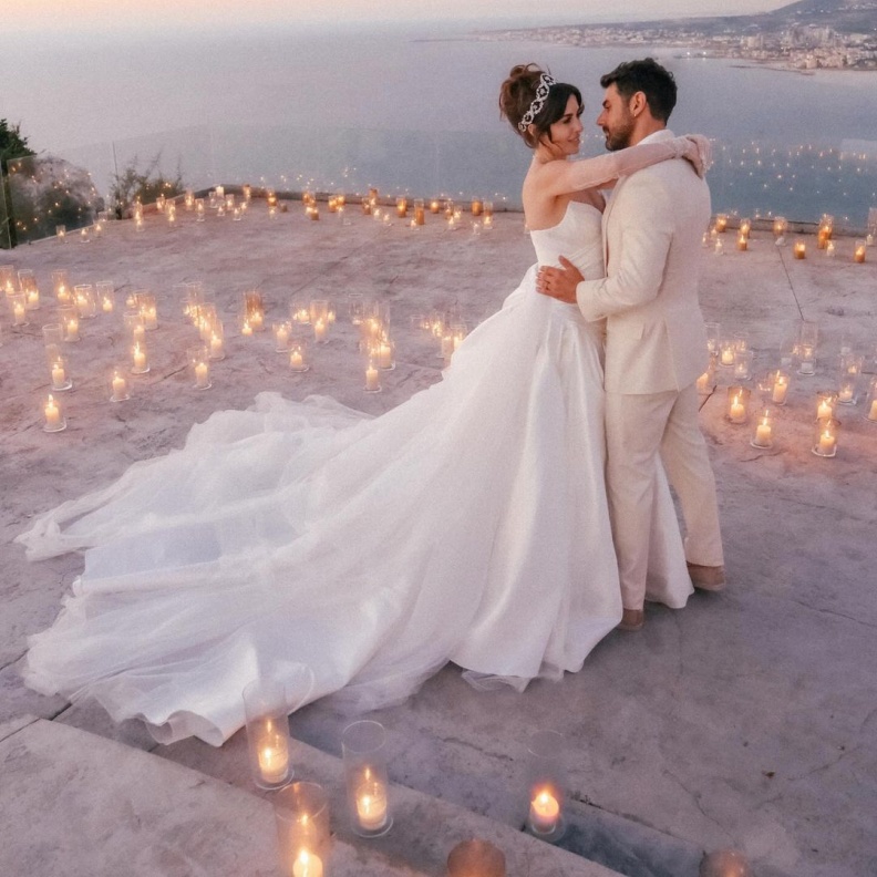 حفل زفاف سارة أبي كنعان ووسام فارس بعد علاقة حب رومانسية مؤثرة