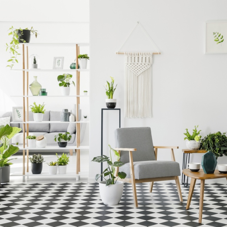 أرضيات الـ Checkerboard هي نوع من تصميم الأرضيات بنمط يشبه رقعة الشطرنج، ومن هنا جاءت التسمية