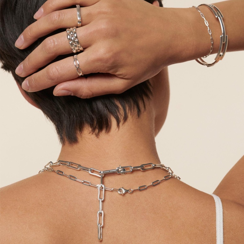 خاتم Heirloom Woven Chain Ring من مونيكا فينادر Monica Vinader