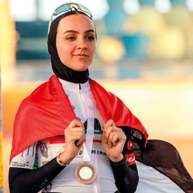 صفية الصايغ لاعبة المنتخب الوطني الإماراتي المشاركة في الدورة الحالية للأولمبياد في باريس 