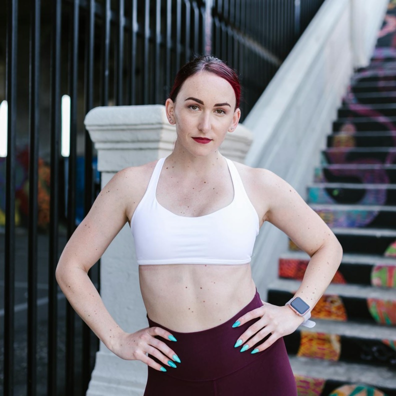 استمتعي بممارسة الرياضة في المنزل باستخدام أفضل تقنيات اللياقة البدنية