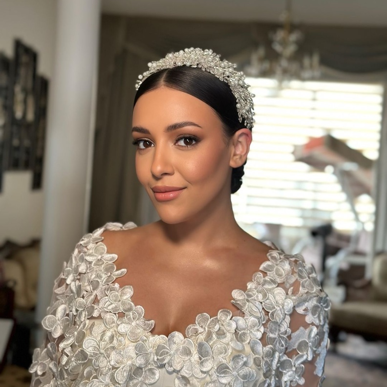 عروس وليد زين بتسريحة الرفع