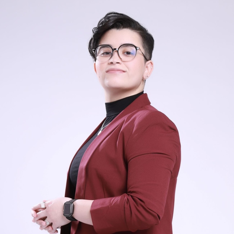 قصة نجاح مطورة الألعاب رفيف كلنتن