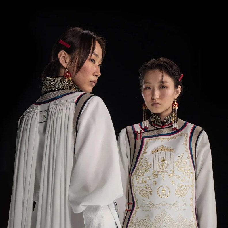 ملابس فريق مانغوليا من Michel Amazonka