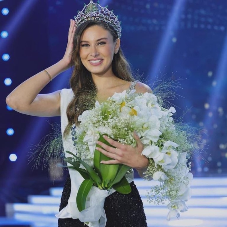 ندى كوسا ملكة جمال لبنان 2024