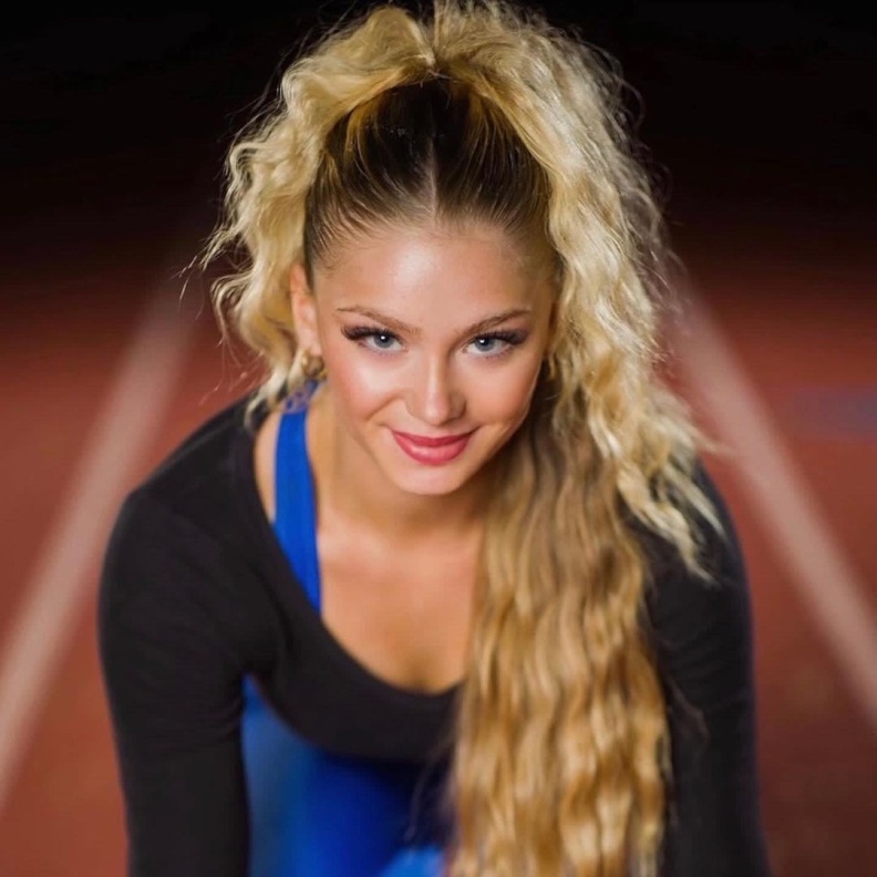 العناية بالشعر على طريقة بطلات الأولمبياد