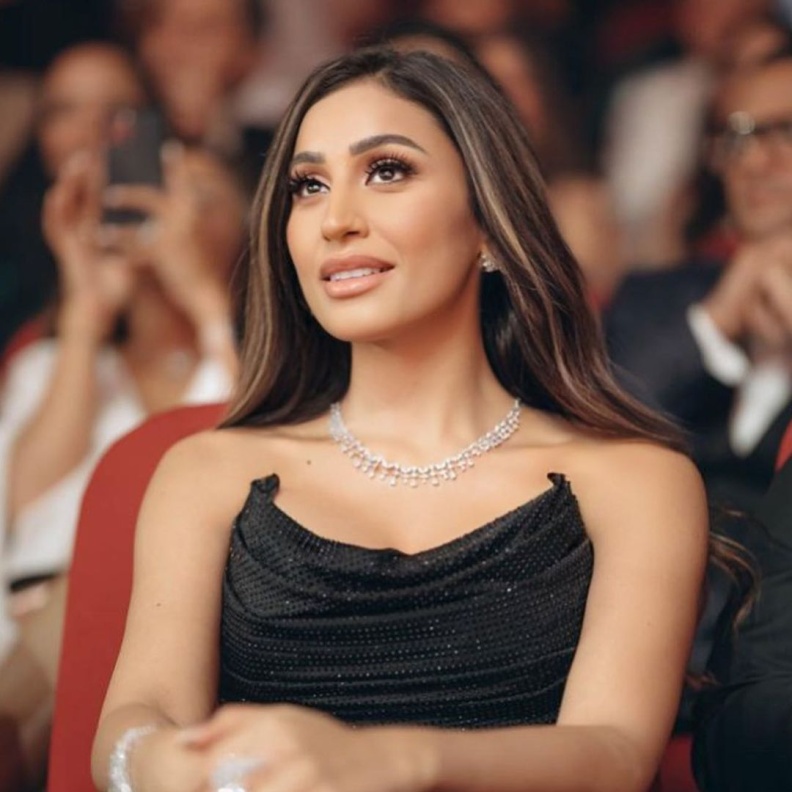 دينا الشربيني