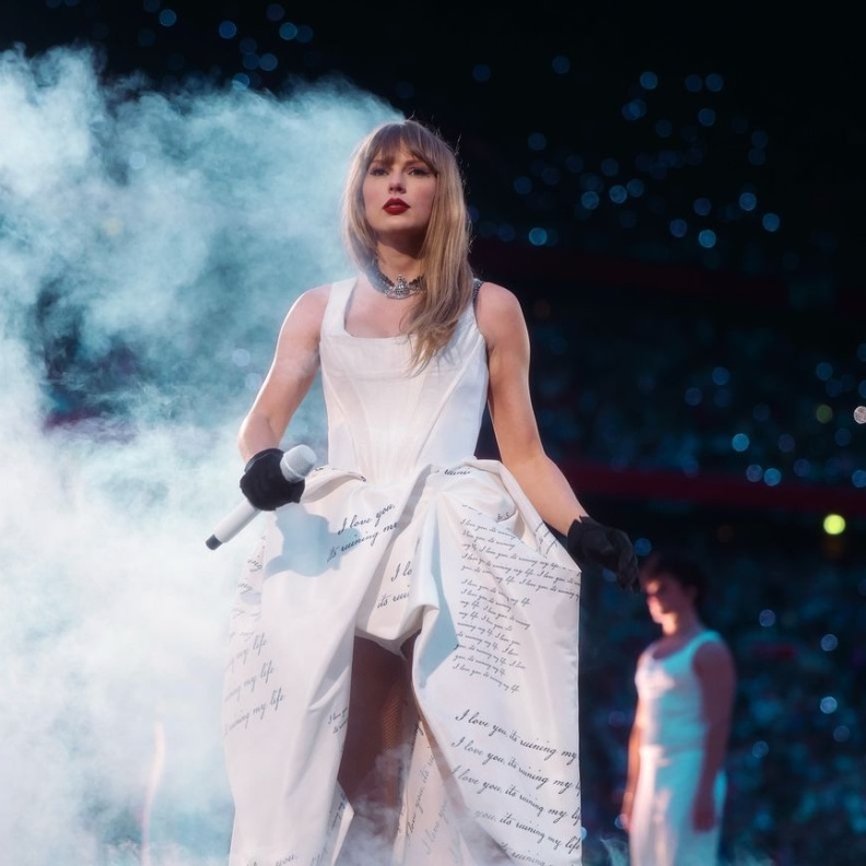 تايلور سويفت 