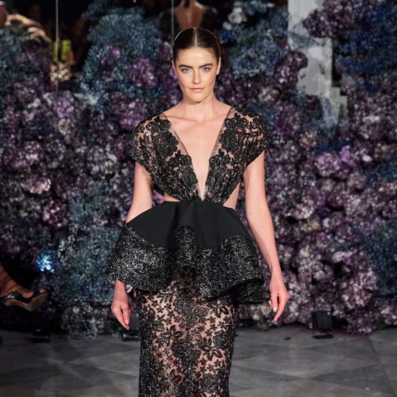 فستان دانتلي أسود من Christiano Siriano 