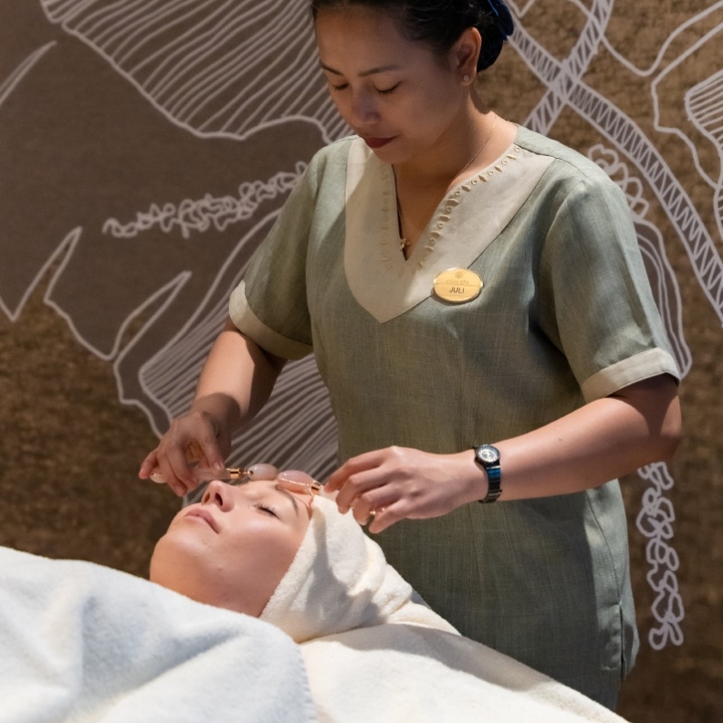 انغمسي في تجربة الحمام المغربي المنعشة هذا الصيف في كويا سبا بريميوم