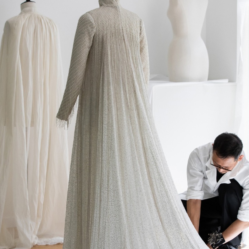 سيلين ديون وليدي غاغا في افتتاح أولمبياد باريس تألق وإبداع من توقيع Dior... اكتشفوا كواليس الإطلالتين