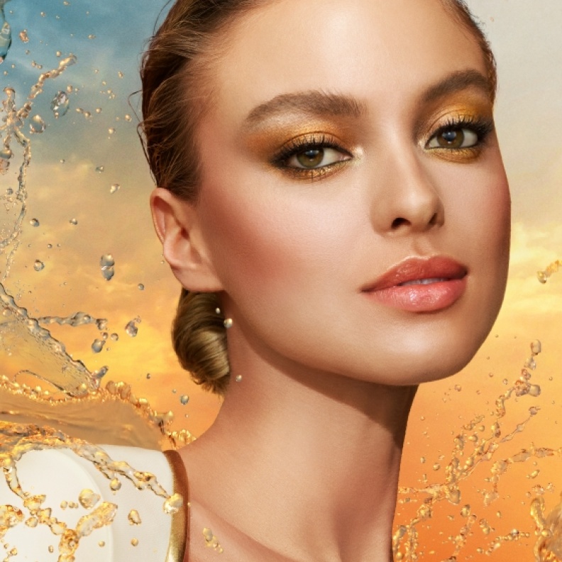 عانقي غروب الشمس بإطلالة جمالية ساحرة مع مجموعة GOLD REFLECTIONS من KIKO MILANO