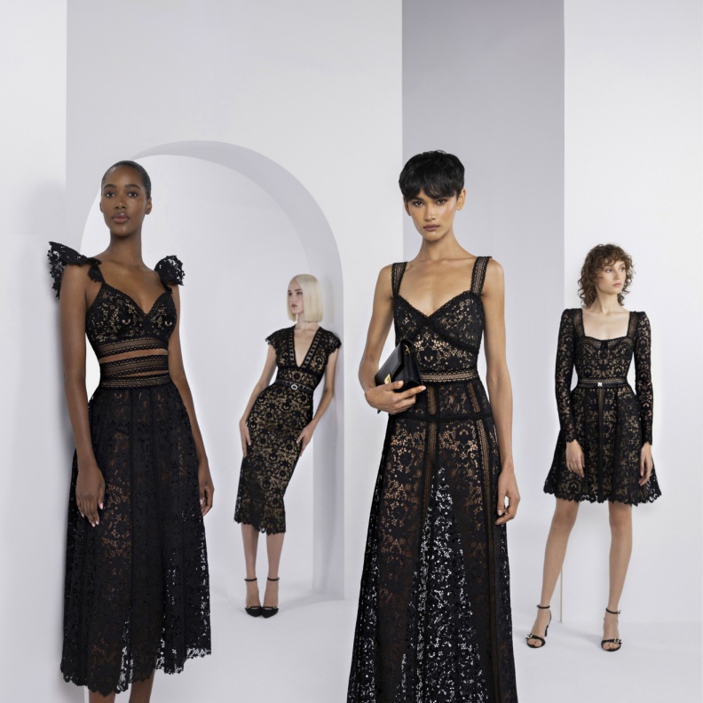 إطلالات من Zuhair murad