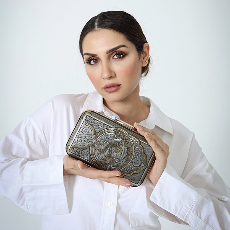 "رحلة مع جود"... حقائب تعكس عراقة الزمن الجميل